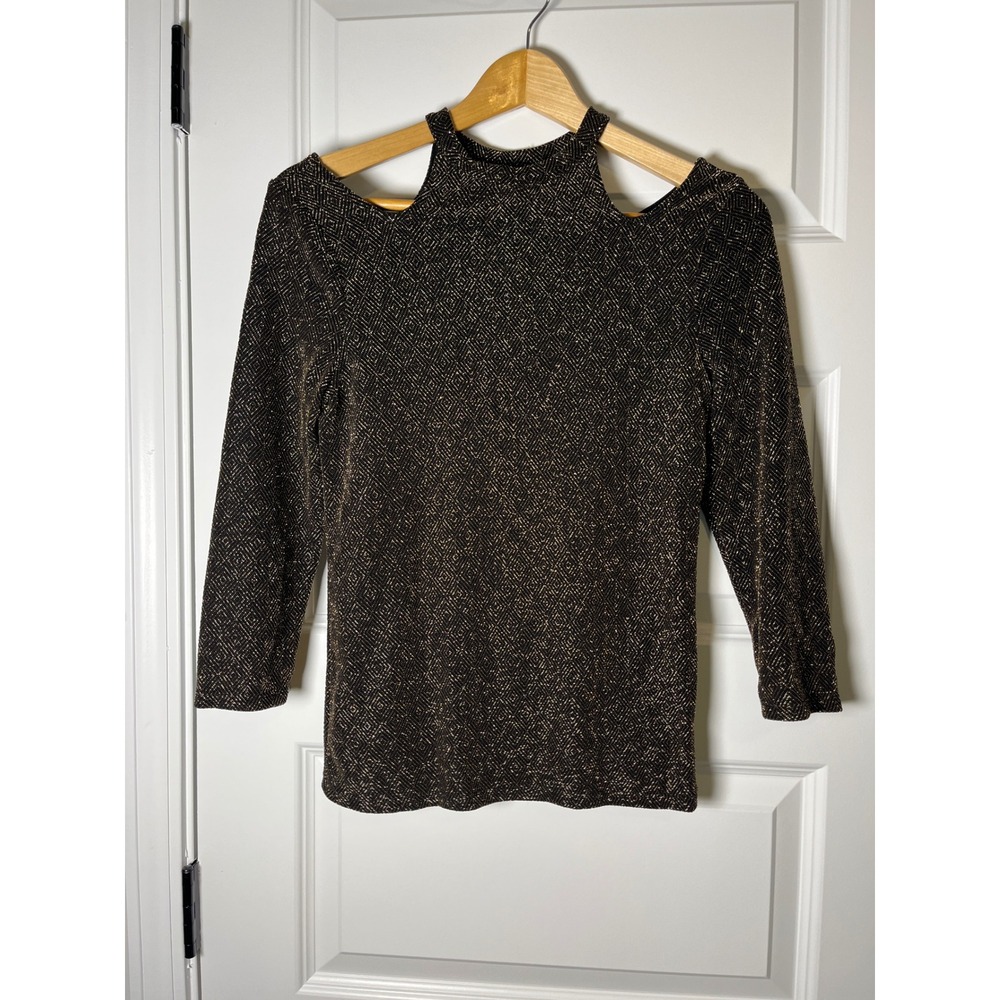 No Boundaries Womens Gold Metallic Cold Shoulder Mock Neck Top NJ47T203N Medium